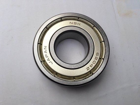 NSK  single row Deep groove ball bearing 6204Z